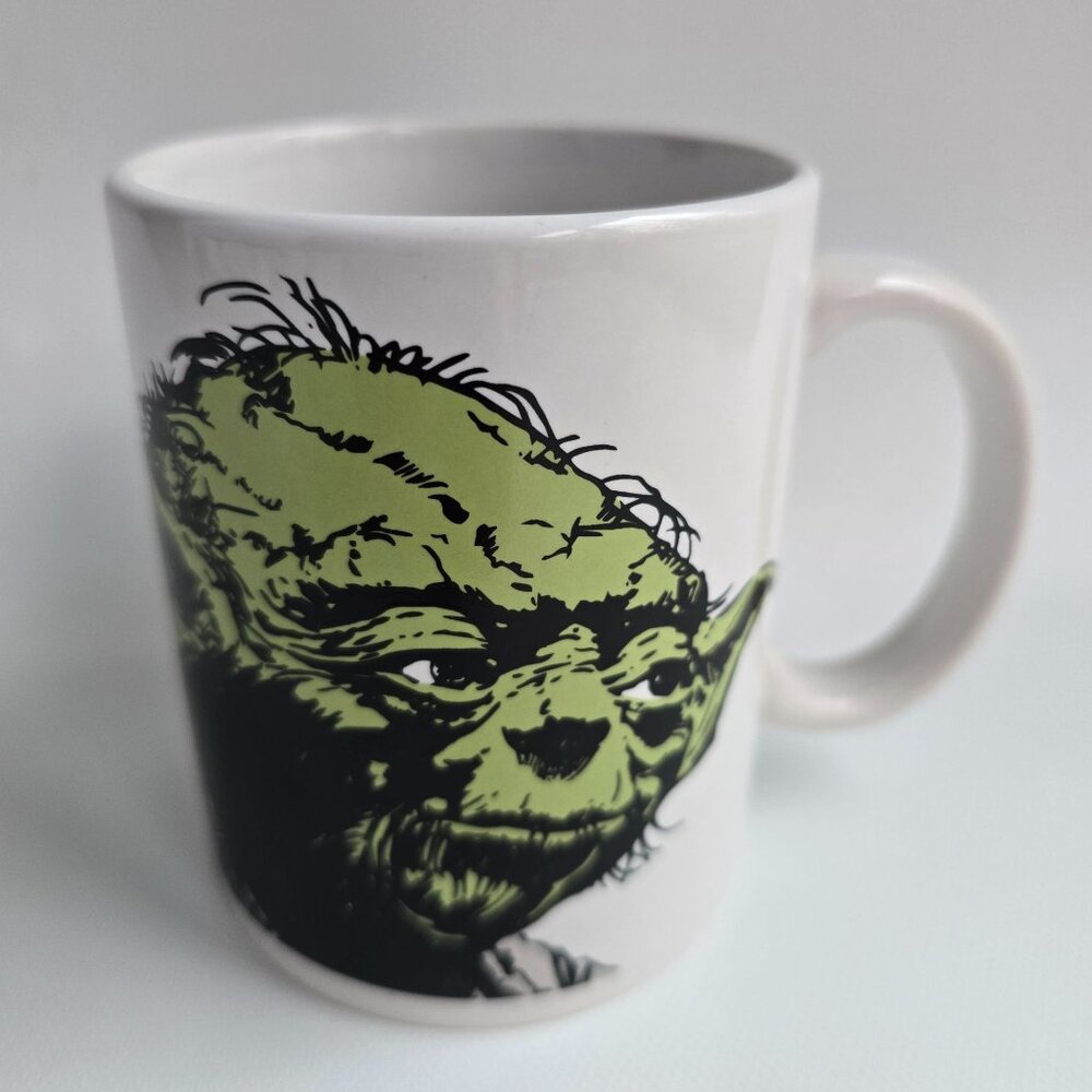 Star Wars Yoda Ceramic Coffee Mug By Zak!  White/Green 11oz Tea Cup